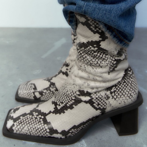 Zara Animal Print Block Heel Ankle Boots | NWT | Size 39 (US 8) Genuine Leather - Picture 6 of 16